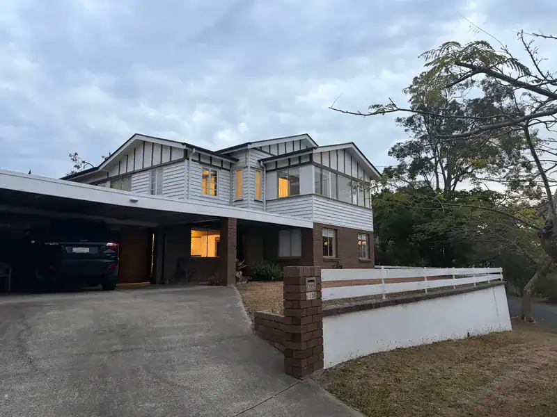 Ashgrove Queenslander home sold 2025